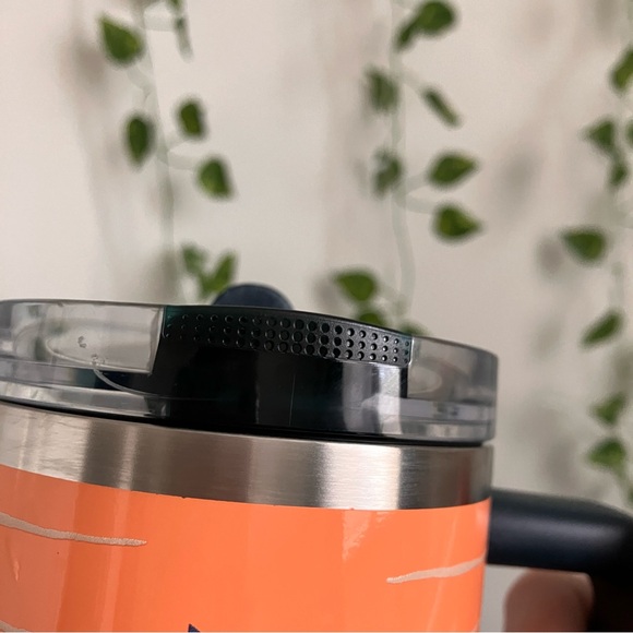 Stanley x Always with Honour 30 oz. Pro tour flip straw tumbler - Picture 2 of 5